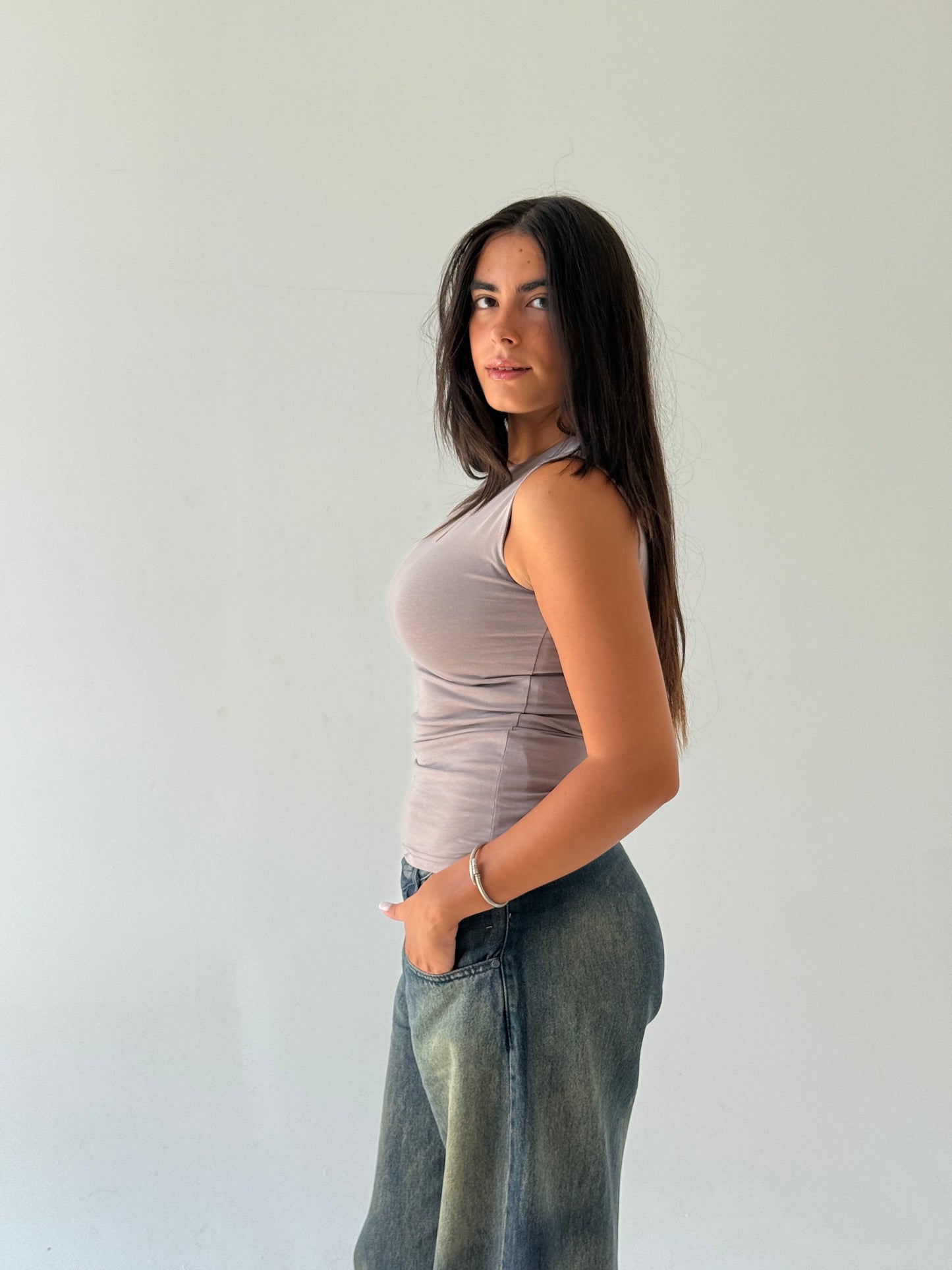 Wide straps basic top