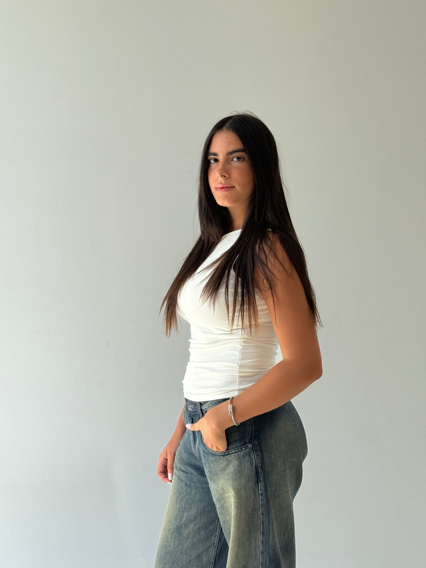 Wide straps basic top