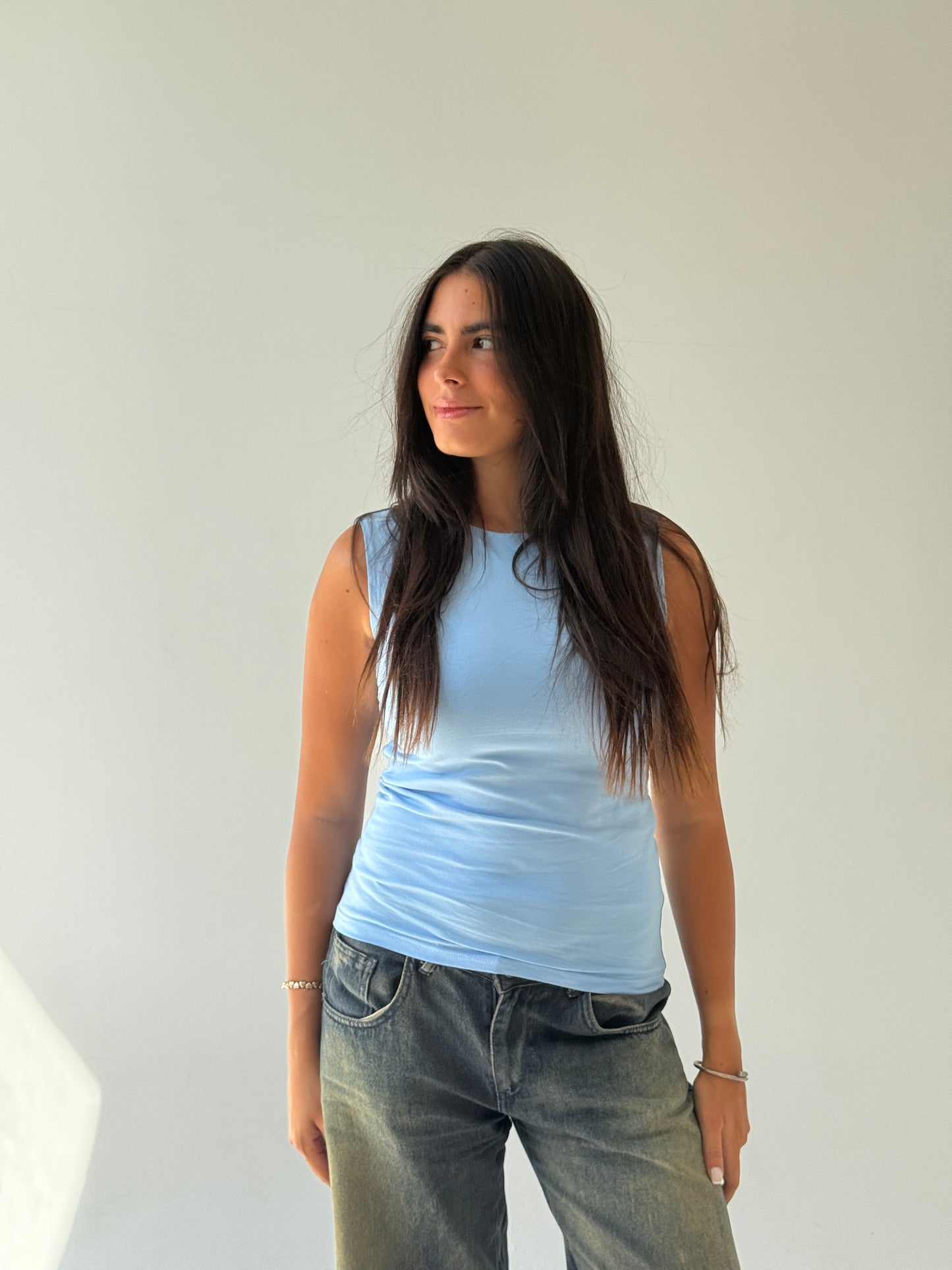 Wide straps basic top