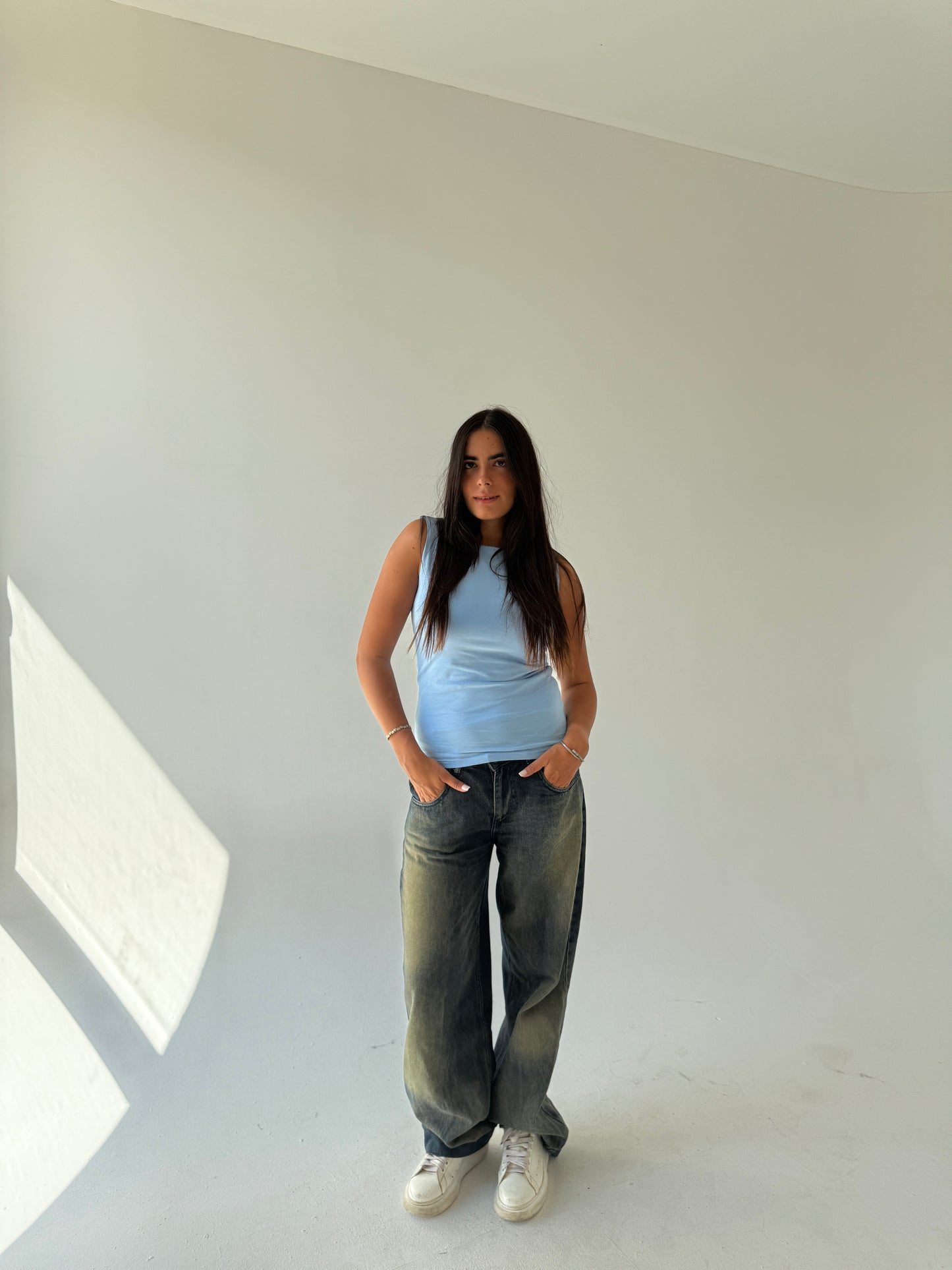 Wide straps basic top